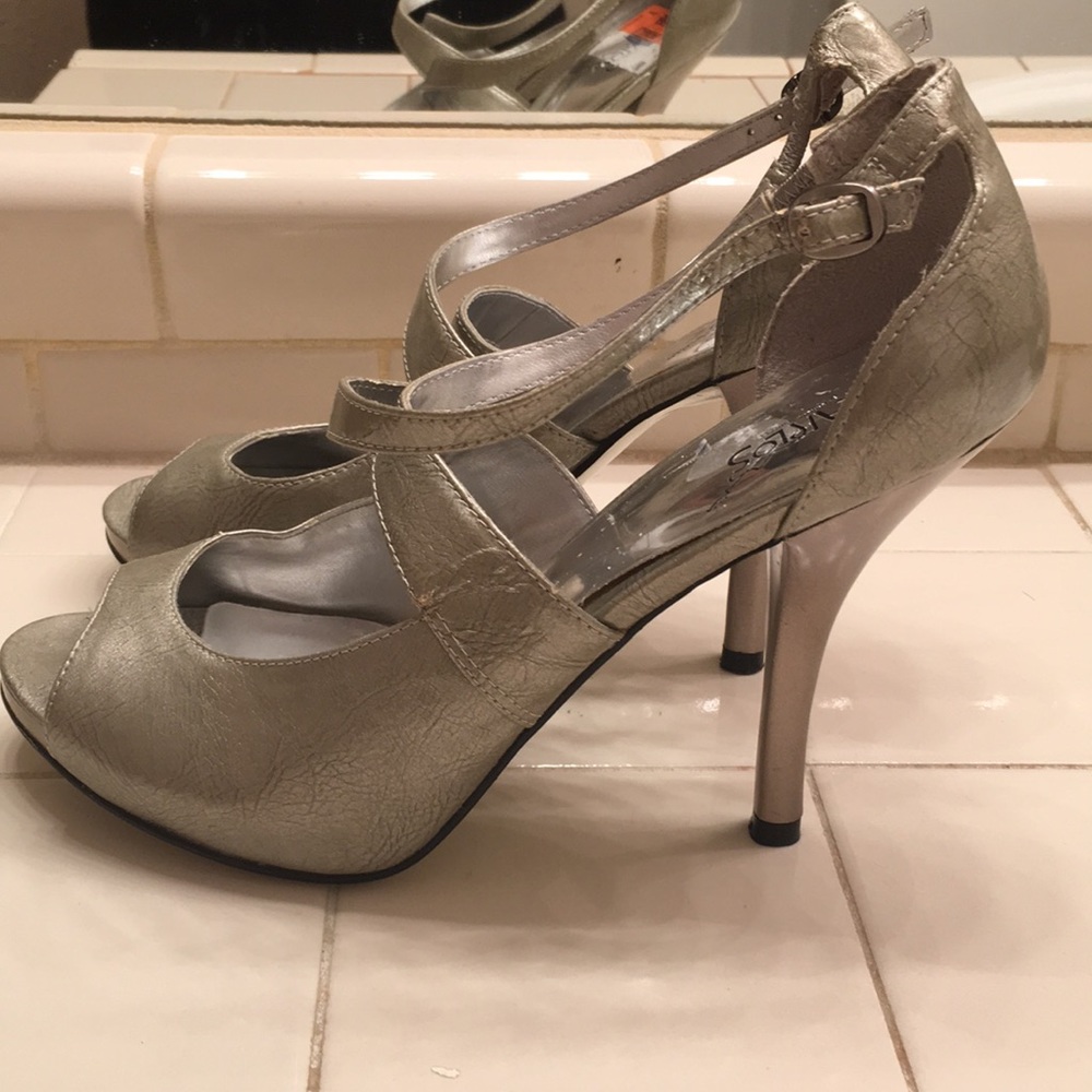 Carlos Santana heels - Picture 5 of 6